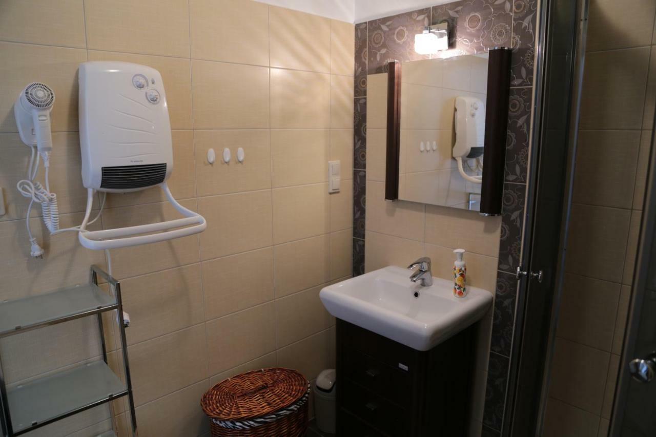 דירות רבאל Apartament Ams A12 מראה חיצוני תמונה